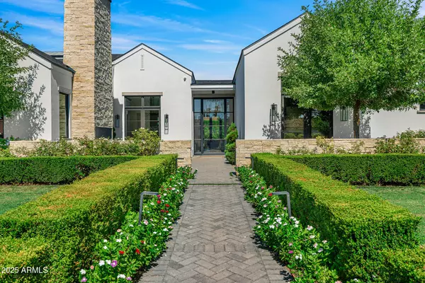 Scottsdale, AZ 85251,6238 E CALLE ROSA --