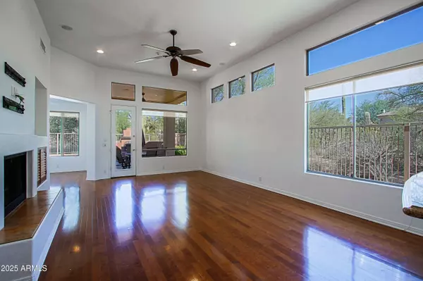 Scottsdale, AZ 85266,6950 E BRAMBLE BERRY Lane