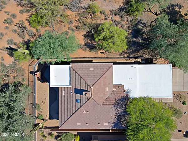 Scottsdale, AZ 85266,6950 E BRAMBLE BERRY Lane