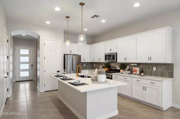 Queen Creek, AZ 85142,20038 S 231ST Street