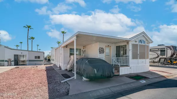 Apache Junction, AZ 85119,611 S IRONSTONE Drive #611