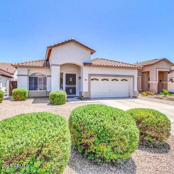 925 W SAN MARCOS Drive, Chandler, AZ 85225