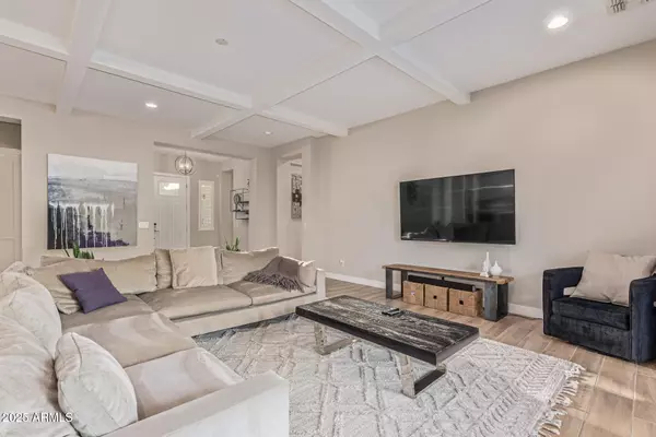 Phoenix, AZ 85028,11303 N 34TH Street