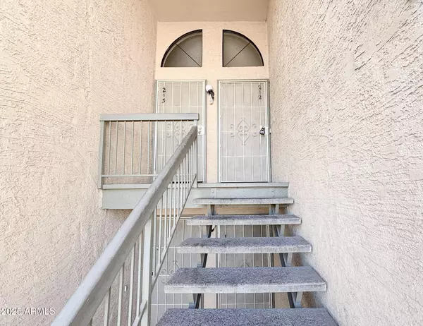 Glendale, AZ 85302,5236 W PEORIA Avenue #212