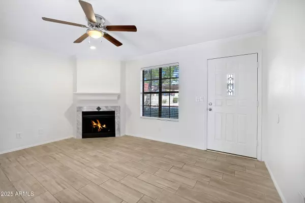 Scottsdale, AZ 85254,5704 E AIRE LIBRE Avenue #1061