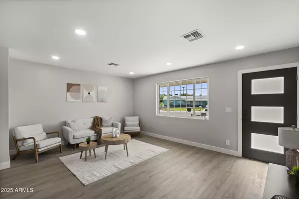 Scottsdale, AZ 85257,7508 E BEATRICE Street