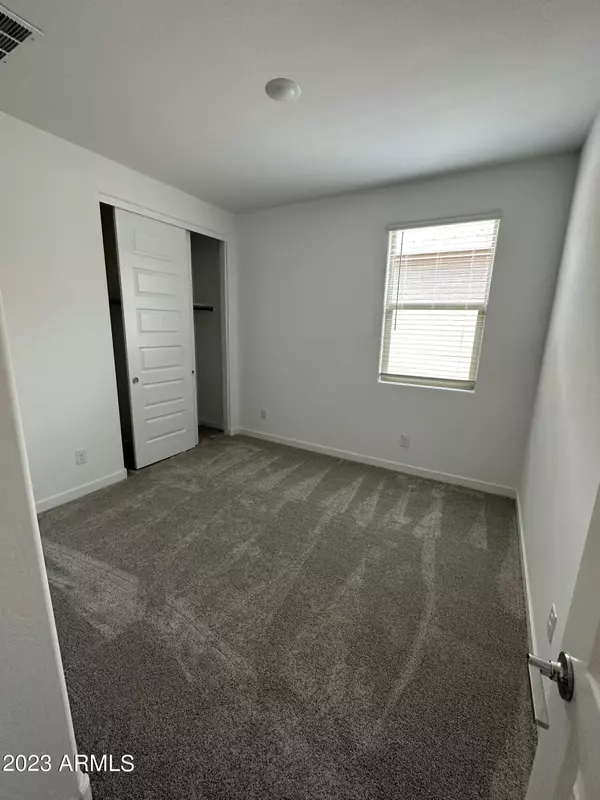 San Tan Valley, AZ 85143,3560 E Dakota Drive