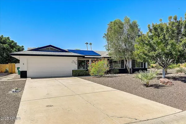 Litchfield Park, AZ 85340,174 S SAGEBRUSH Circle