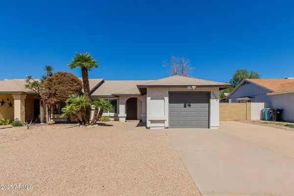 Phoenix, AZ 85027,3038 W IRMA Lane