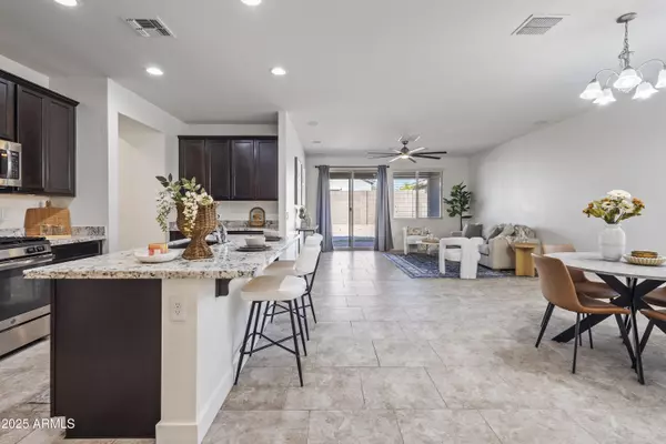 16264 W CANTERBURY Drive, Surprise, AZ 85379