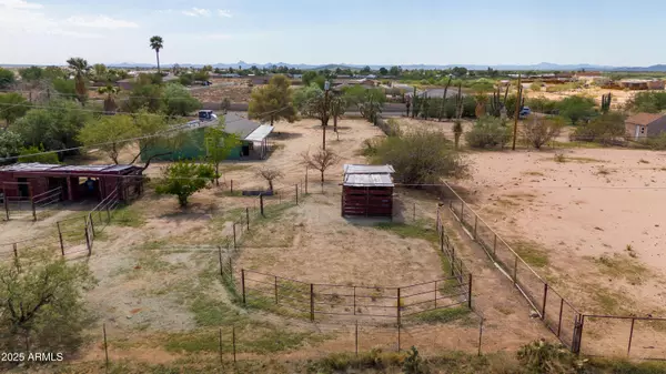 Congress, AZ 85332,22810 W ROADRUNNER Lane