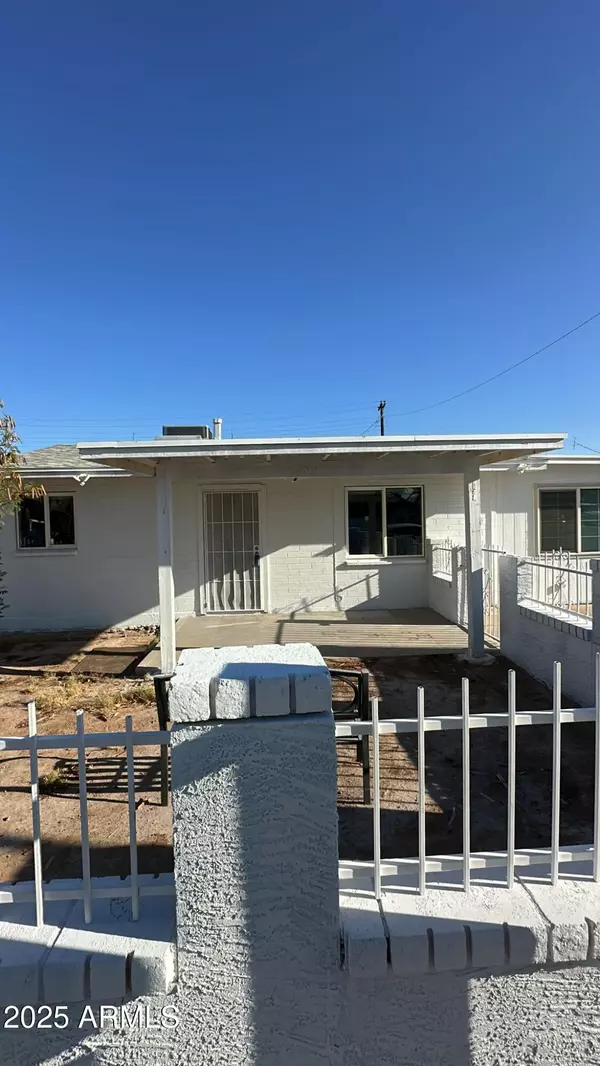 3622 W Sunland Avenue, Phoenix, AZ 85041