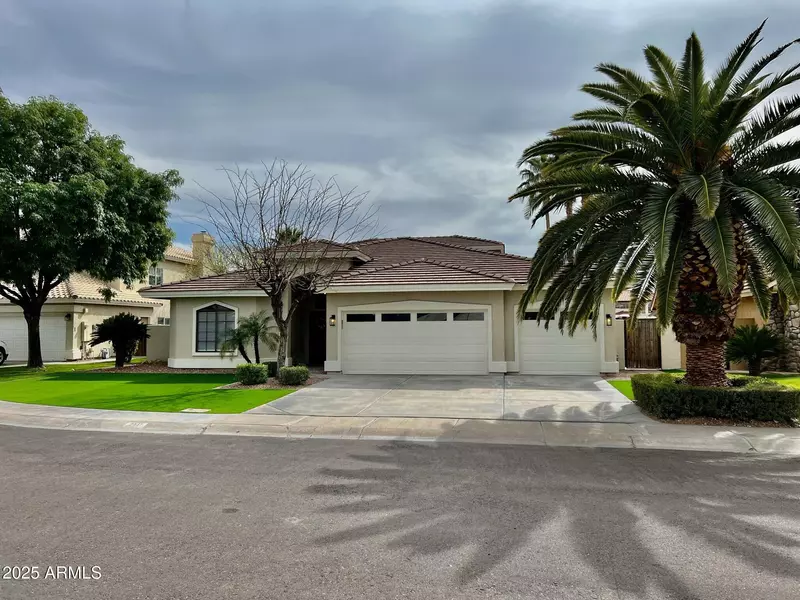2111 E GONDOLA Lane, Gilbert, AZ 85234