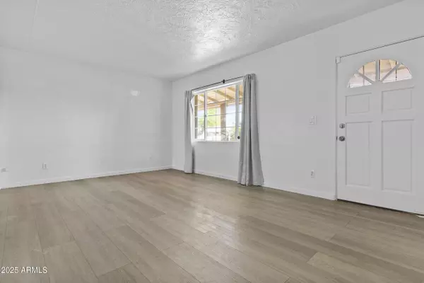 Chandler, AZ 85225,630 E FLINT Street