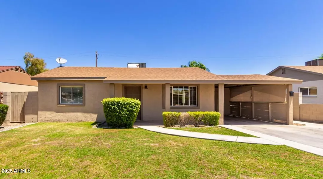 630 E FLINT Street, Chandler, AZ 85225