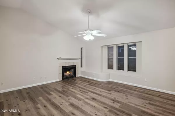Phoenix, AZ 85040,5644 S 41st Place