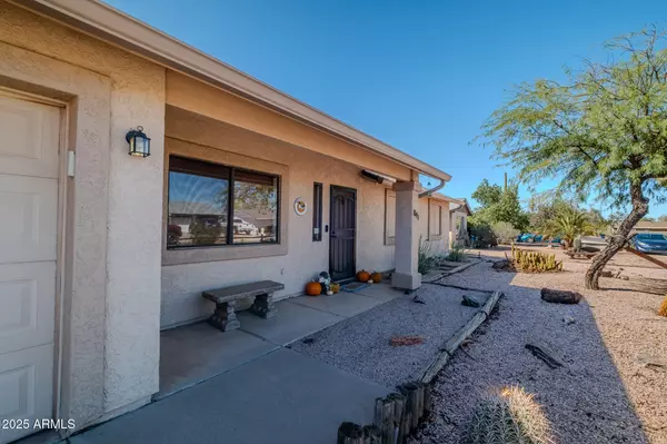 Apache Junction, AZ 85119,841 E GRANADA Avenue