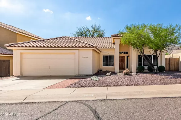 15404 S 15TH Avenue, Phoenix, AZ 85045