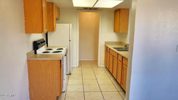 Phoenix, AZ 85040,4023 S 44TH Street
