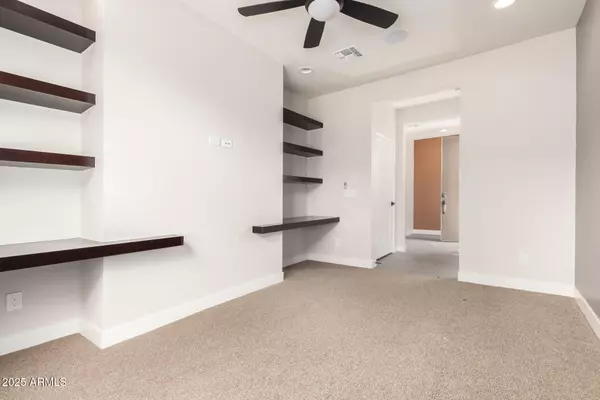 San Tan Valley, AZ 85140,39785 N COLLINS Lane