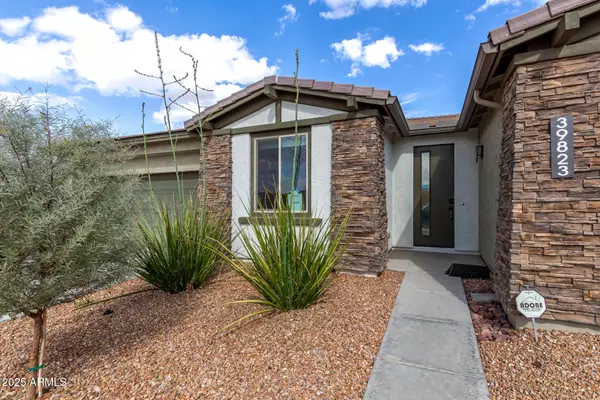 San Tan Valley, AZ 85140,39807 N COLLINS Lane