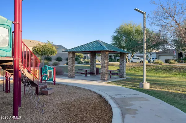 San Tan Valley, AZ 85143,5003 E SMOKY QUARTZ Road