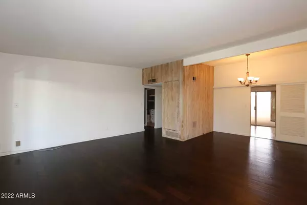 Phoenix, AZ 85014,6116 N 12TH Place #6