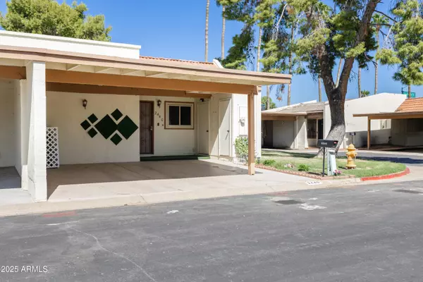 Phoenix, AZ 85029,2440 W RUE DE LAMOUR Avenue W