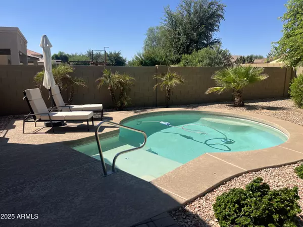 4552 N 151ST Drive, Goodyear, AZ 85395