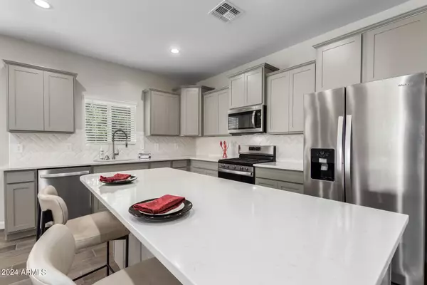 37640 W SAN SISTO Avenue, Maricopa, AZ 85138