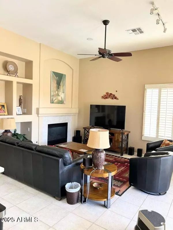 Cave Creek, AZ 85331,5004 E DESERT VISTA Trail