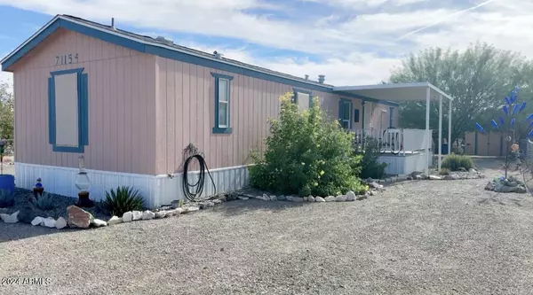 Wenden, AZ 85357,71154 US HIGHWAY 60 --