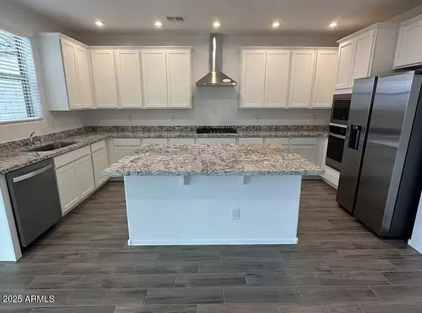 Peoria, AZ 85383,13287 W EAGLE FEATHER Road