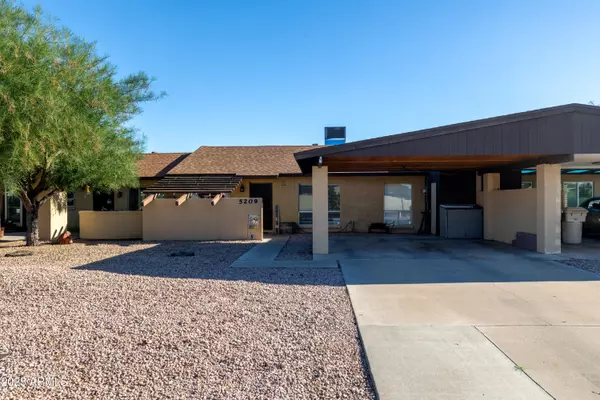 Glendale, AZ 85302,5209 W PALO VERDE Avenue