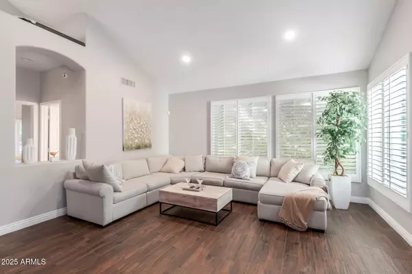 Scottsdale, AZ 85254,5916 E SANDRA Terrace
