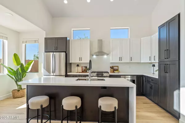 Scottsdale, AZ 85255,16142 N 102ND Way