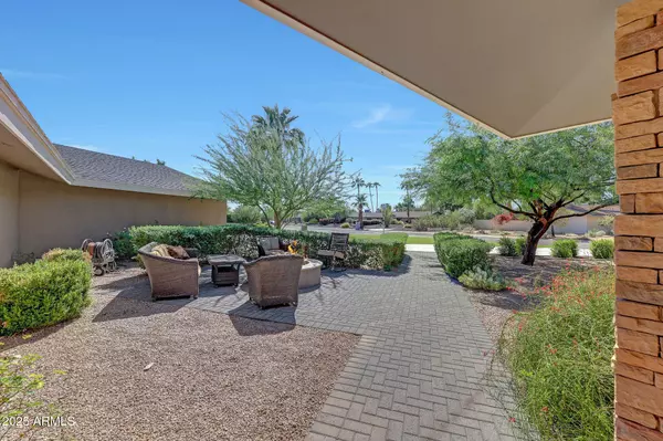 Phoenix, AZ 85018,5231 N 42ND Place
