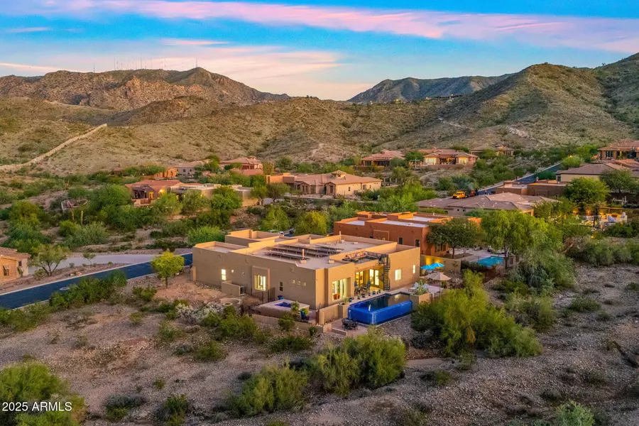 10302 S 16TH Avenue, Phoenix, AZ 85041