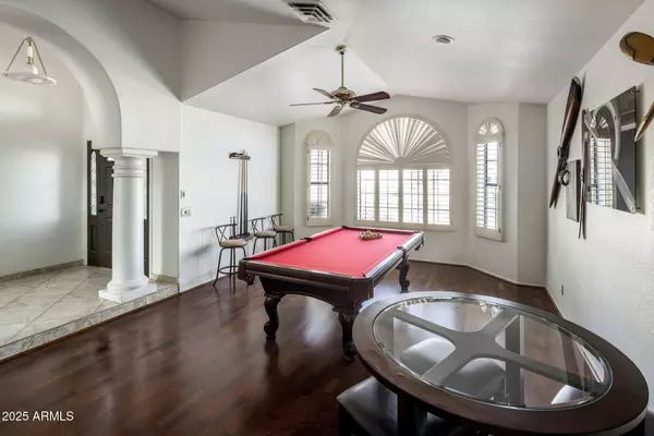 Scottsdale, AZ 85254,5747 E GELDING Drive