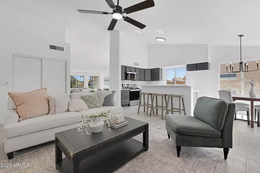 15258 N 61ST Drive, Glendale, AZ 85306