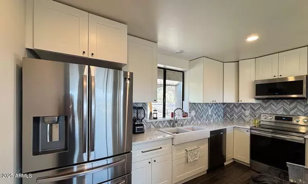 Phoenix, AZ 85041,1750 W PEARCE Road