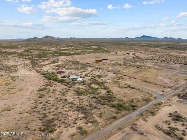 Wickenburg, AZ 85390,49000 N CENTENNIAL Circle #1