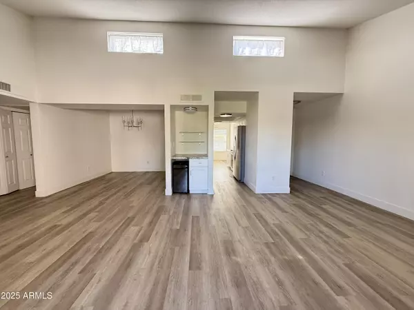 Scottsdale, AZ 85250,5998 N 78TH Street #222