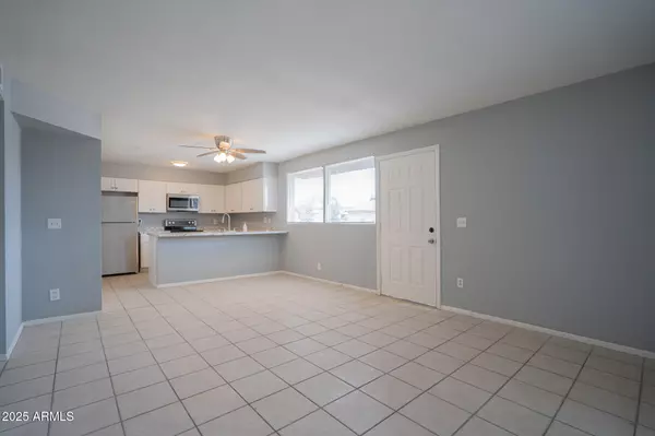 Phoenix, AZ 85008,4719 E BELLEVIEW Street