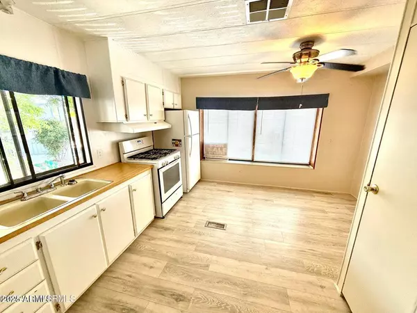 Clarkdale, AZ 86324,206 Lampliter Village