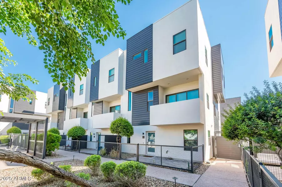 325 E Coronado Road #13, Phoenix, AZ 85004