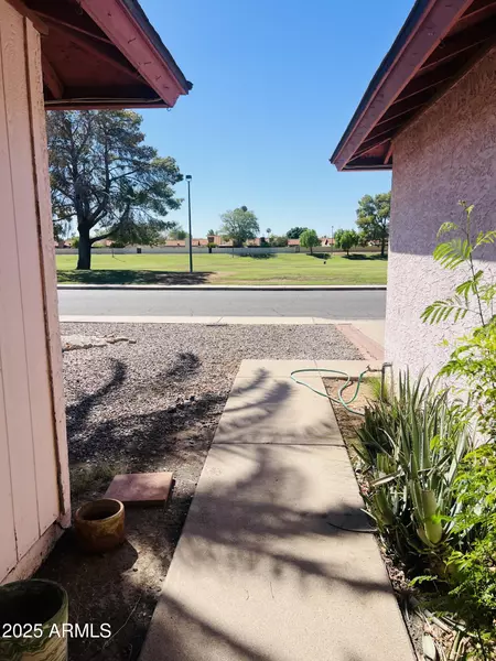 2126 E Enid Avenue E, Mesa, AZ 85204