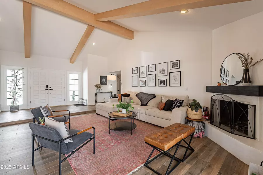 15849 N 61st Street, Scottsdale, AZ 85254