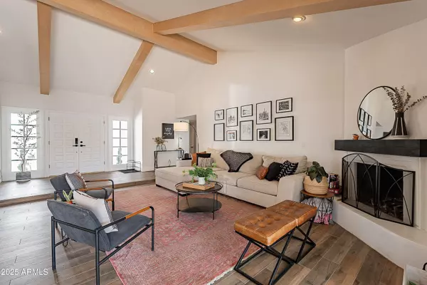 15849 N 61st Street, Scottsdale, AZ 85254