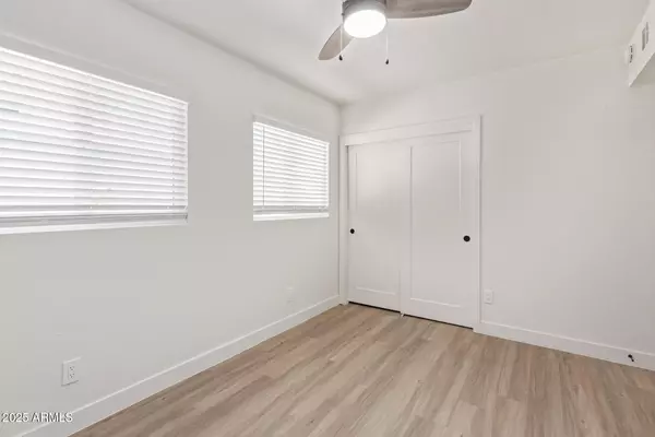Tempe, AZ 85282,103 W BROADWAY Road